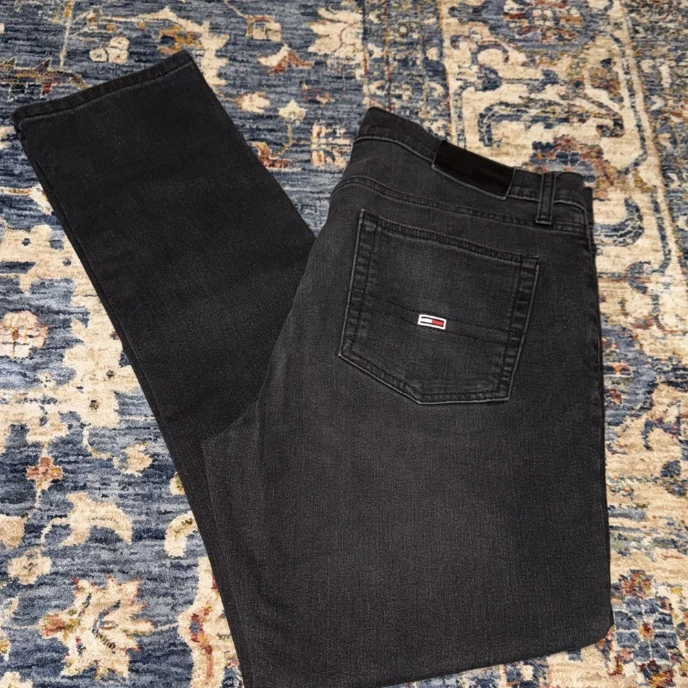 Tommy Hilfiger Charcoal Black Jeans Size 34x32 Men